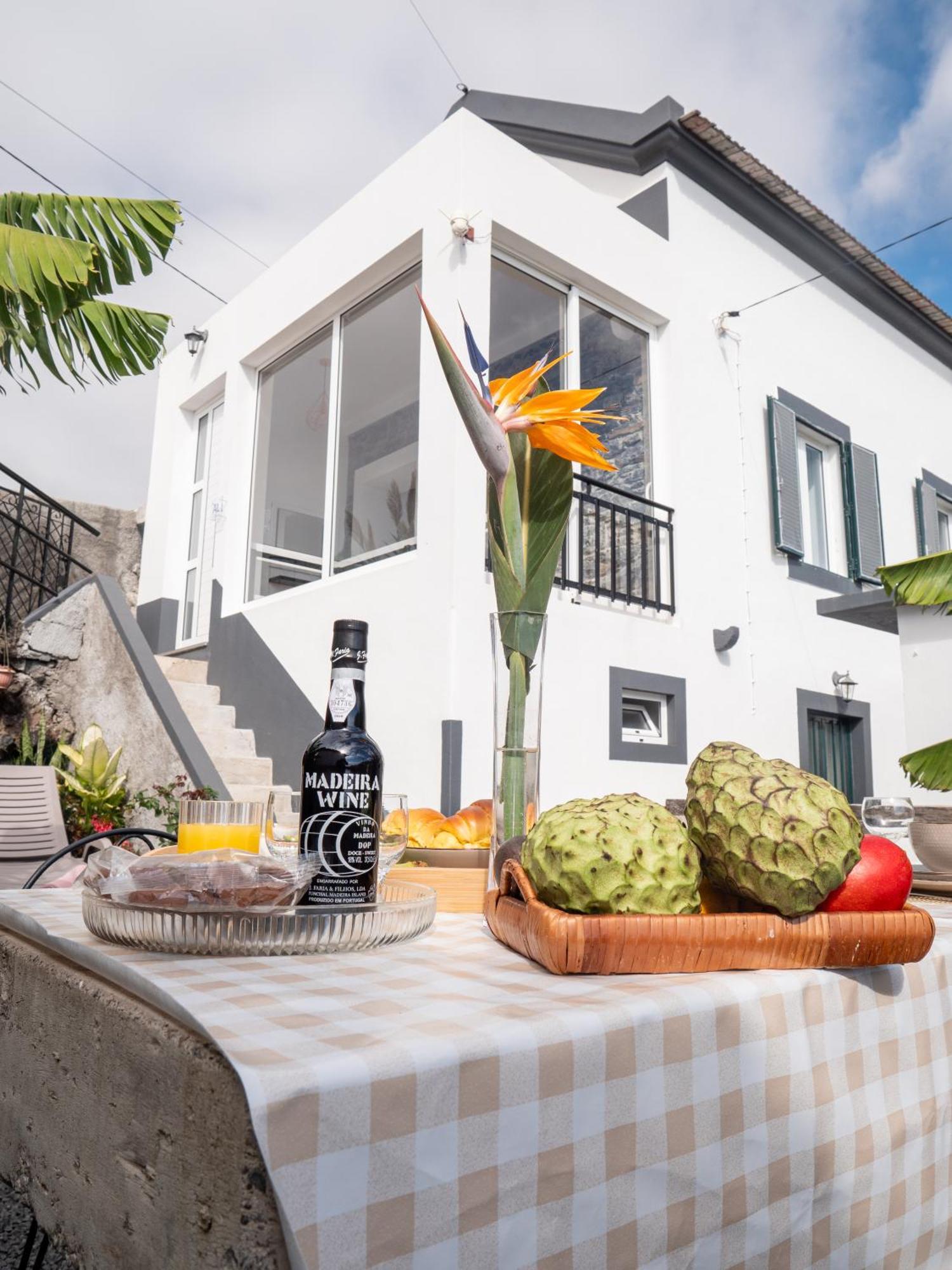 Isabela House Villa Ponta do Sol  Exterior photo